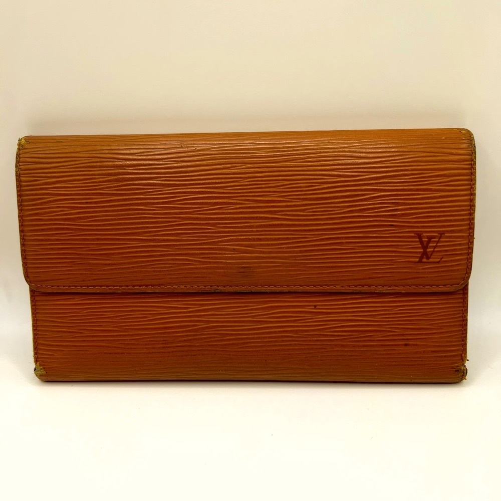 Louis Vuitton Epi Long Wallet